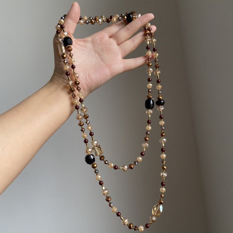 Tiger Eye Stone قلادة مصنوعة يدويًا من أحجار "عين النمر" الطبيعية، بتصميم "ميلارد" الكلاسيكي، وخرز غير منتظم، فريدة وأنيقة، وسلسلة طويلة، مثالية للارتداء مع قلائد أخرى في الخريف والشتاء، قطعة إكسسوار رقم 1009. - Image 2