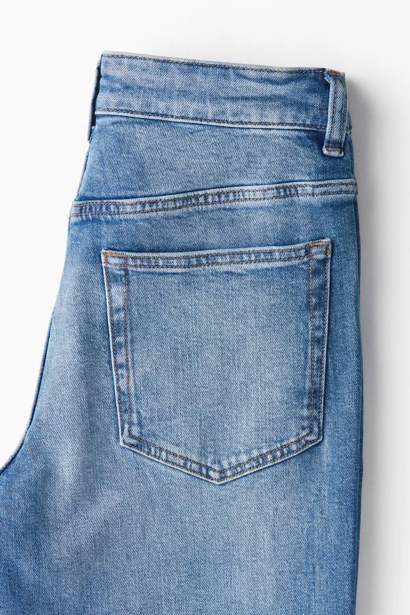 اتش اند ام جينز بخصر عالي وقصّة سلِم