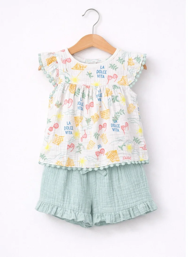 فكتور اند جين Baby Girls Printed Flutter Sleeve Top & Ruffle Shorts Set with sunglasses