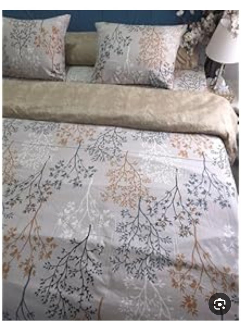 طقم ملاية سرير فلات 4 قطع خامه قطنيه عامريه كبير المقاس 240*260 - Image 1