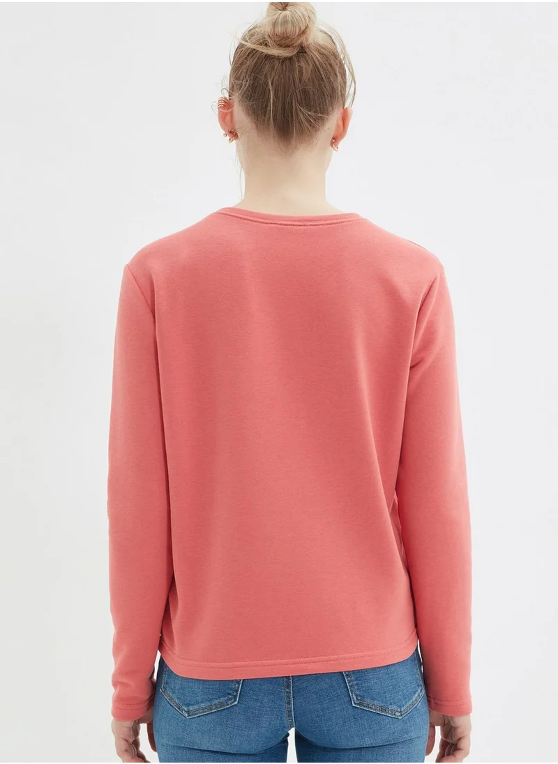 trendyol Crew Neck Graphic Sweatshirt