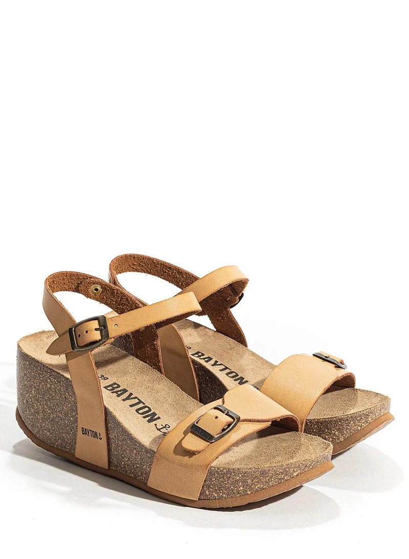 بيتون صنادل ويدج من أفون