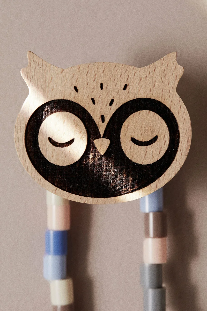 H&M Animal-shaped wooden hook