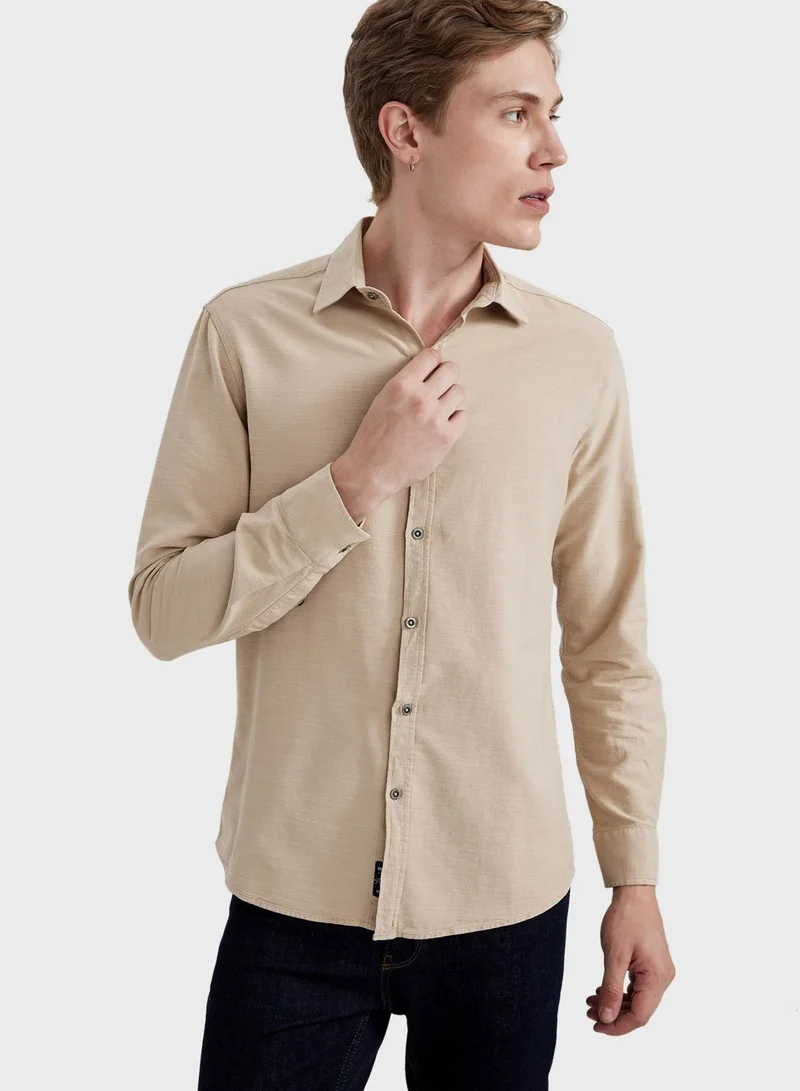 DeFacto Essential Regular Fit Shirt