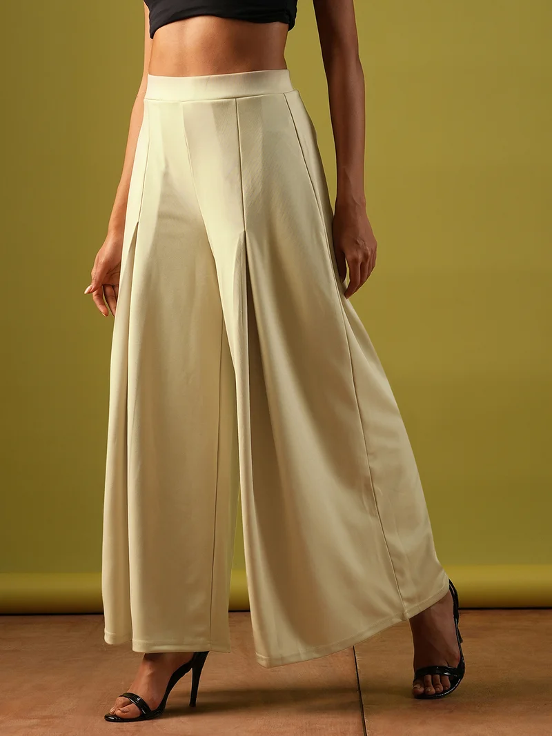 globus Women Solid Stretchable Mid-Rise Pleated Flared Wide Leg Workwear Treggings