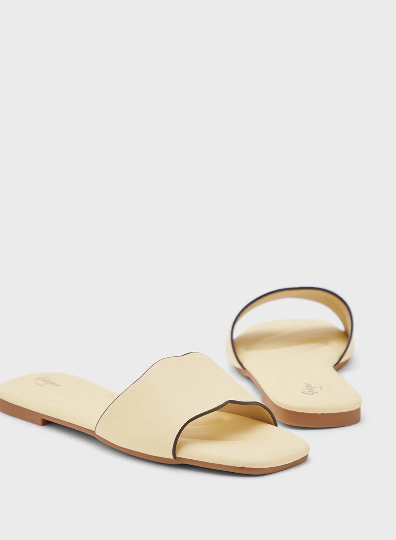 Ginger Scallop Design Flat Sandal