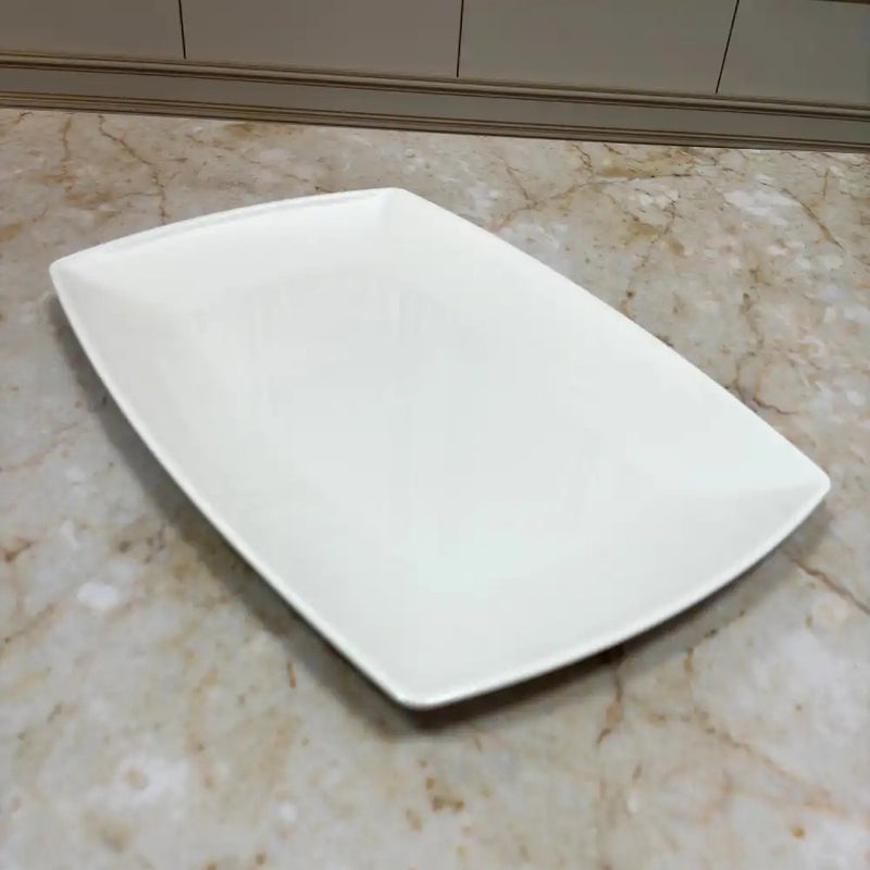 Dynasty Melamine Italy Designed 14 Inch Rectangle Tray- White