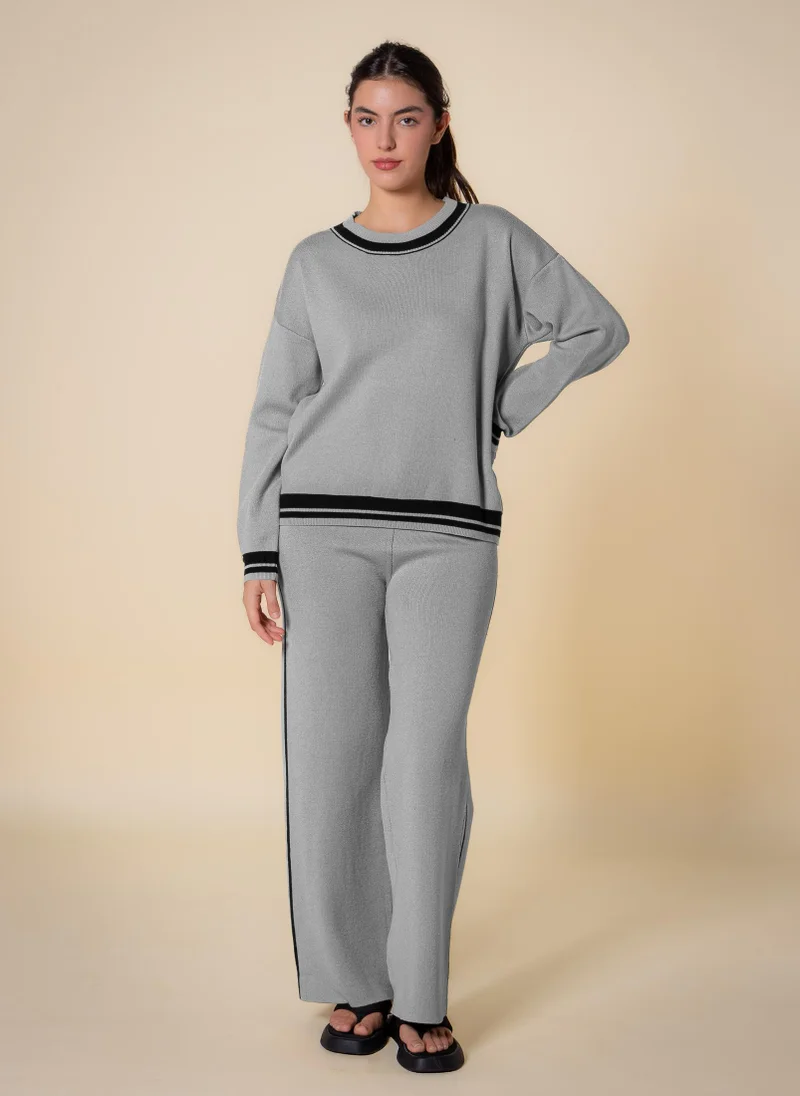 SHAPES KNITTED SWEATER SET