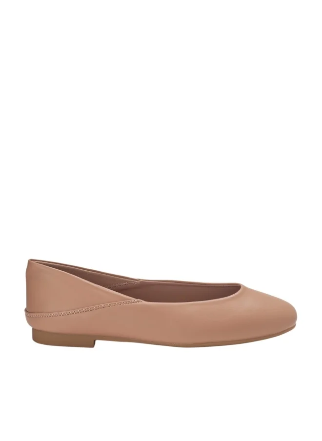 Bata Round Toe Ballerinas