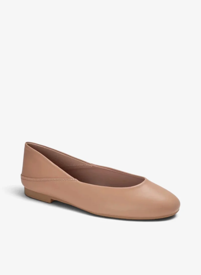 Bata Round Toe Ballerinas