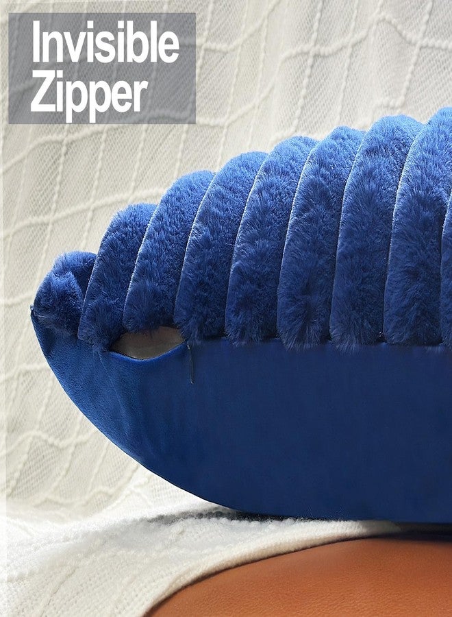 COTEY طقم أغطية وسائد زينة مقاس 18x18 بوصة (قطعتان)، أغطية من الفرو الصناعي المزخرف للسرير، غطاء وسادة ناعم ورقيق للأريكة مع ظهر مخملي لغرفة المعيشة، لمسة ديكور منزلي محايدة للأريكة - أزرق - Image 4