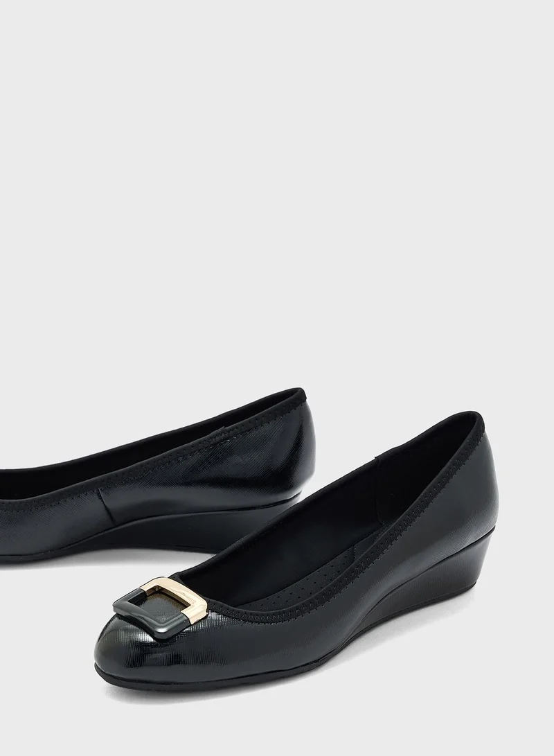 NINE WEST Low Heel Wedge Pumps