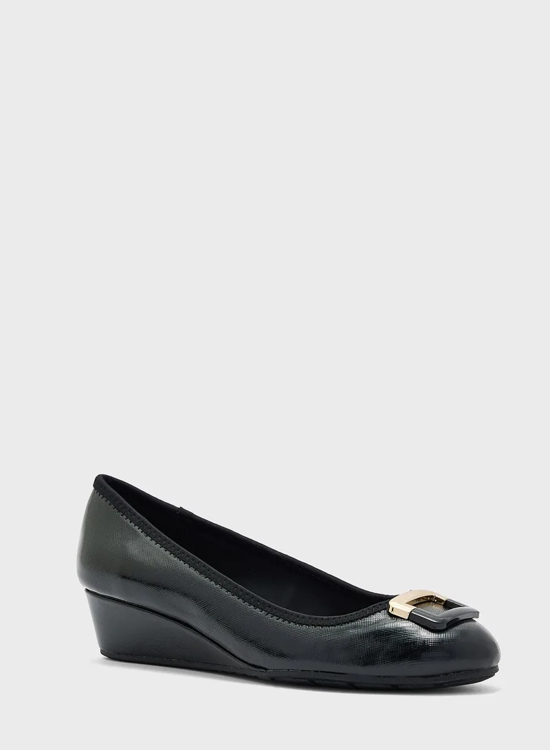 NINE WEST Low Heel Wedge Pumps