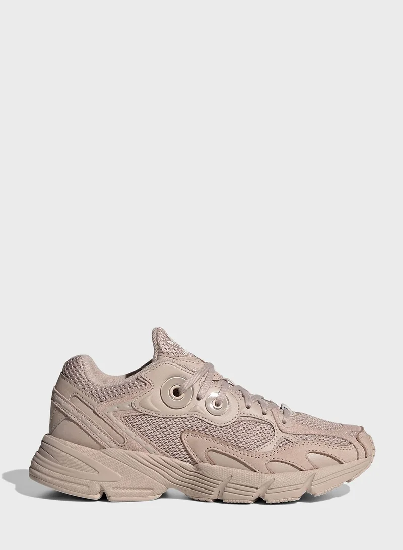 adidas Originals Adidas Astir W