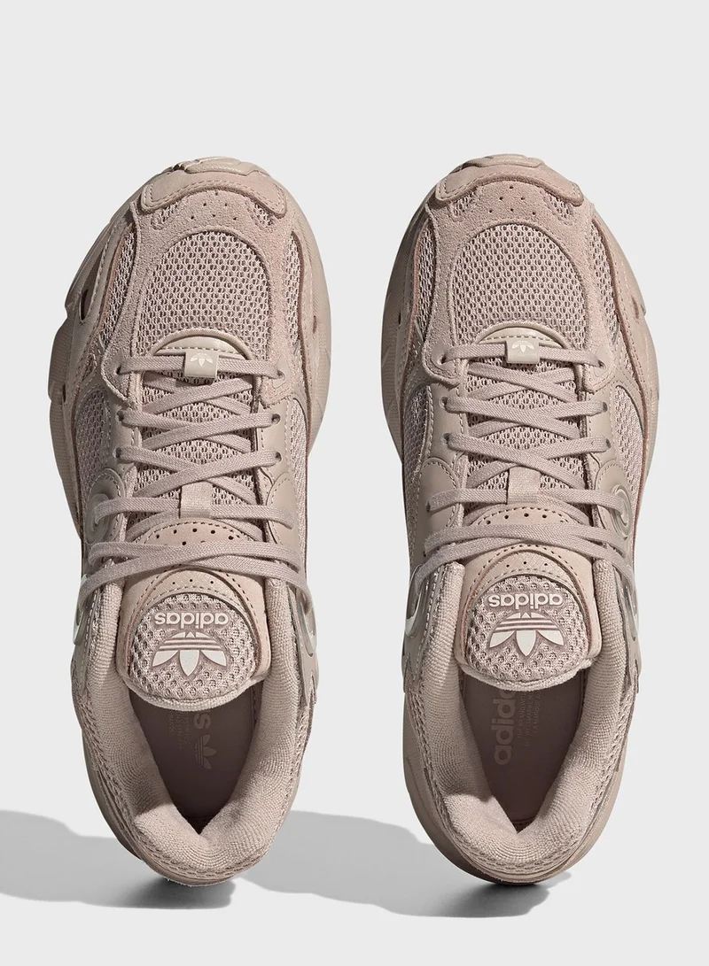 adidas Originals Adidas Astir W