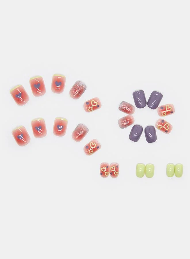 Styli 24 Pcs Heart Pattern Multi Oval Shape Press-On Nails