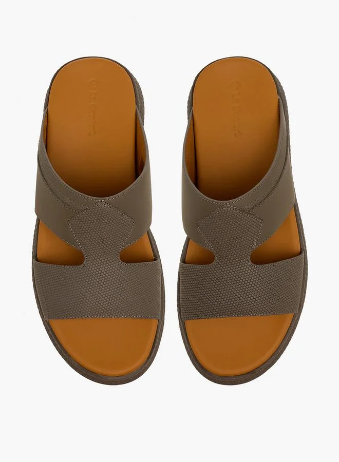 Le Confort Men Slip-On Arabic Sandals