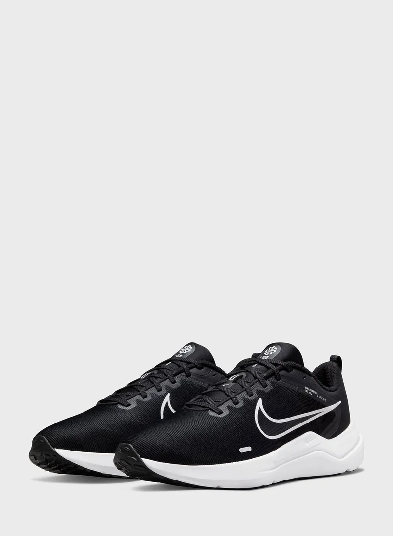 Nike Downshifter 12