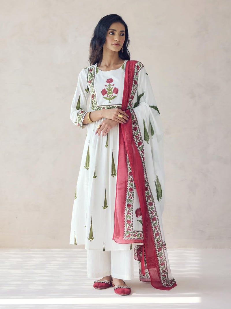 FIORRA Women's Off-White Printed Anarkali Kurta Set with Dupatta - Image 3