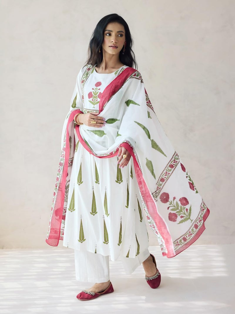 FIORRA Women's Off-White Printed Anarkali Kurta Set with Dupatta - Image 5
