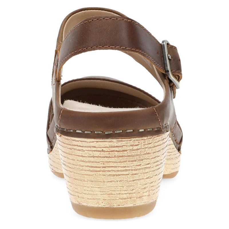 Dansko Lucia Closed-Toe Sandals for Women - Linings from Recycled Materials and Leather for Breathability- Lightweight Rubber Outsole for Long-Lasting Wear Tan 8.5-9 M US - Image 5