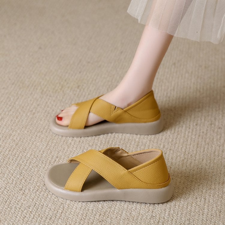 Women'S Flat Peep Toe Sandals 2023 Hollow Breathable Soft Bottom Soft Surface Flat Beach Sandals - Image 1