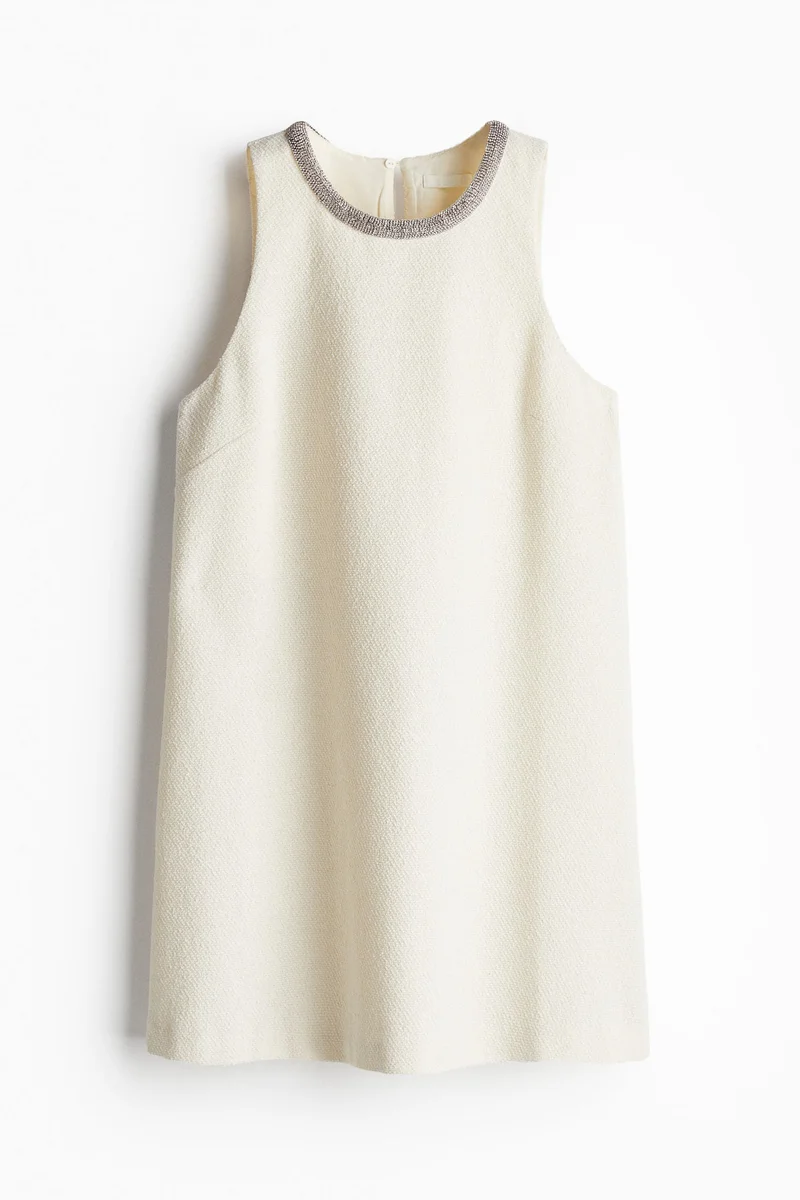 اتش اند ام فستان مزين بأحجار الراين