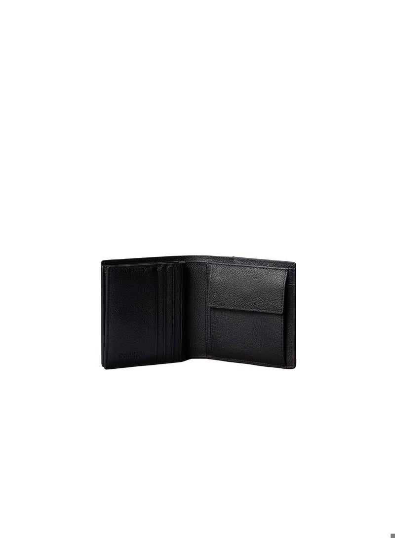 كالفن كلاين محفظة ثلاثية الطي من الجلد المحبب الكامل بتقنية RFID - Image 4