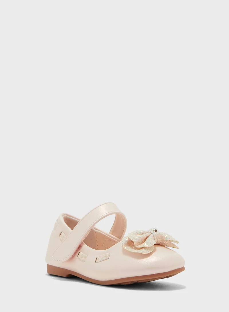Pinata Girls Slip Ons