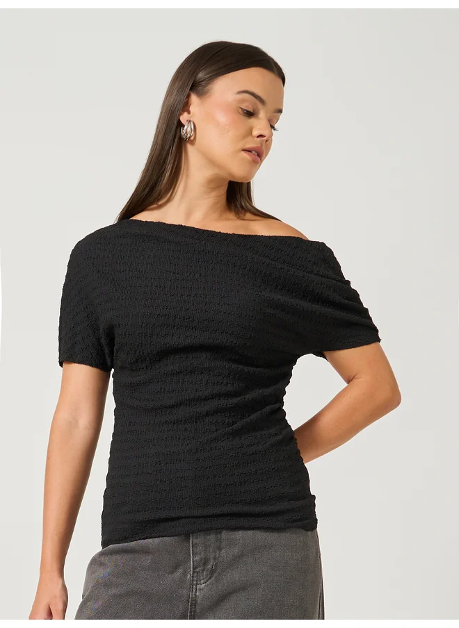 Styli Styli Women Black Textured Asymmetric Neck Knit Top