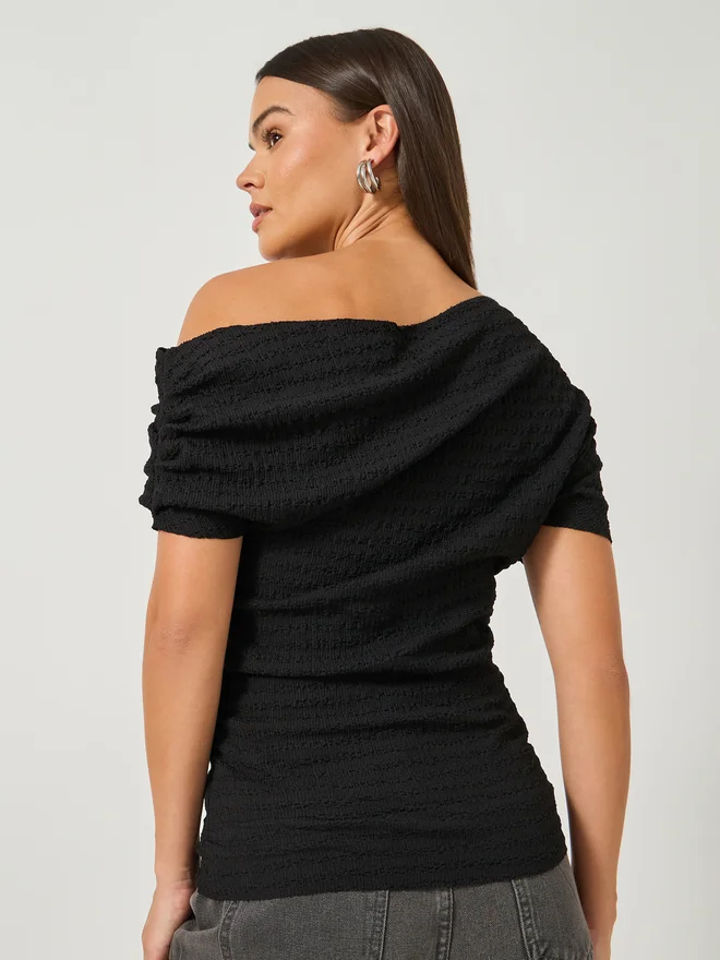 Styli Styli Women Black Textured Asymmetric Neck Knit Top
