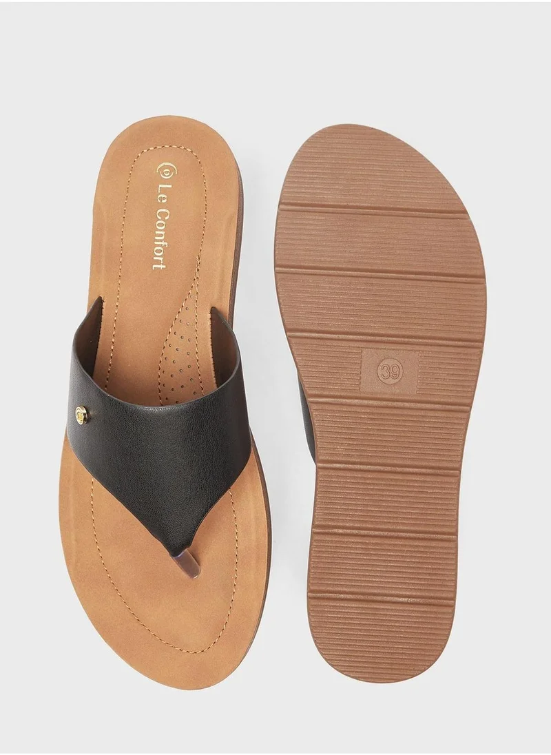 Le Confort Single Strap Flat Sandals