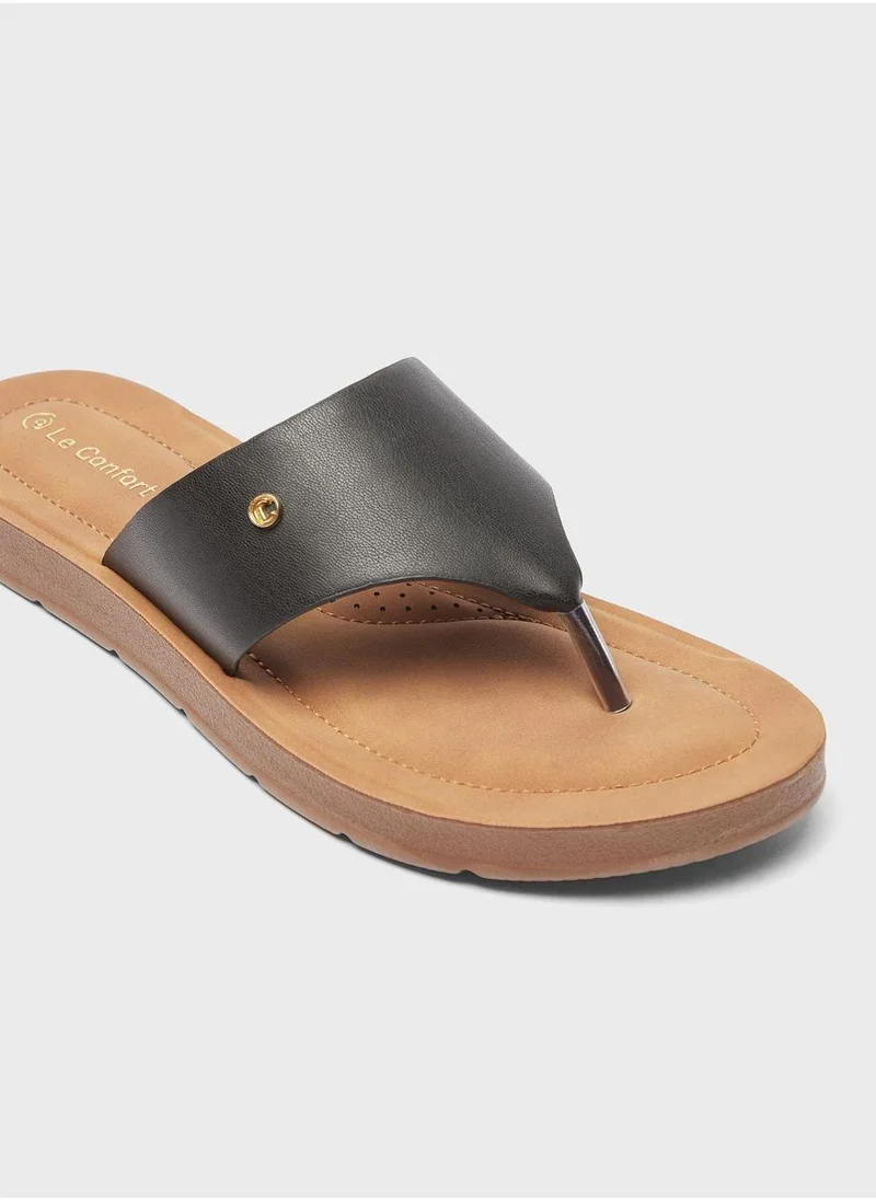 Le Confort Single Strap Flat Sandals