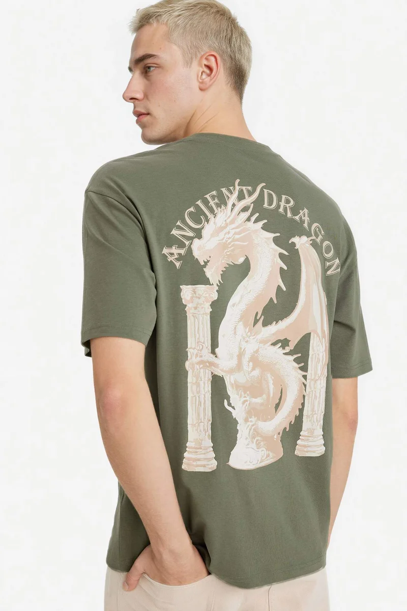 ديفاكتو Boxy Fit Printed Crew Neck Short Sleeve T-Shirt