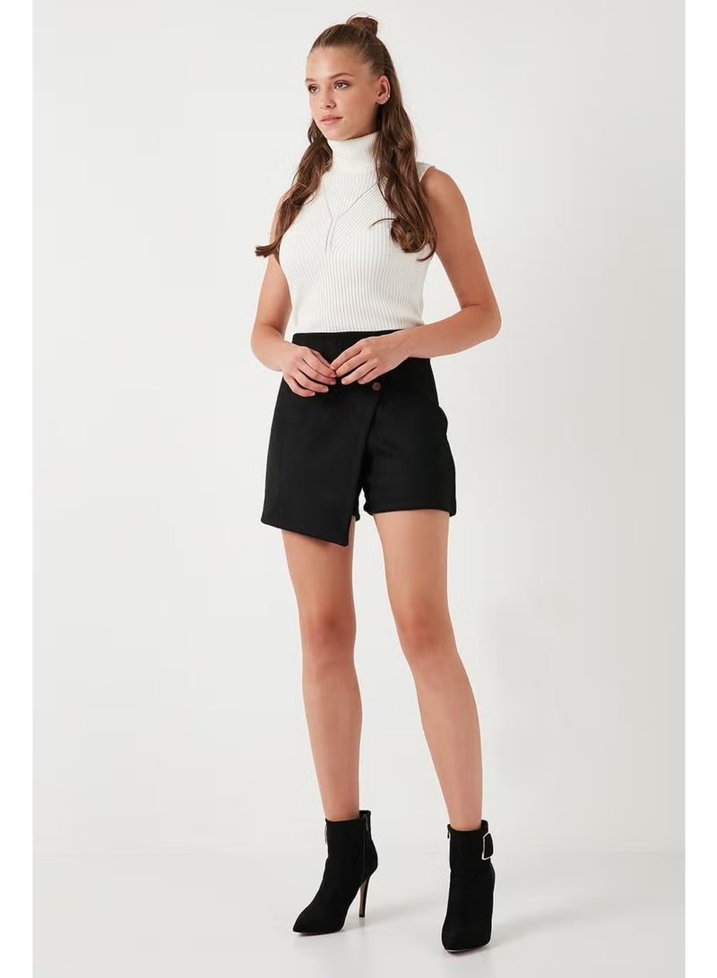 Lela Asymmetric Winter Button Detail Slim Fit Shorts Skirt Women's Shorts Skirt 5865968 - Image 2