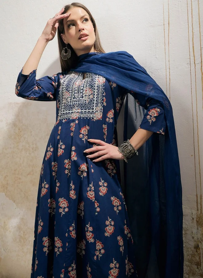 SASSAFRAS Floral Printed Anarkali Kurta Set for Women
