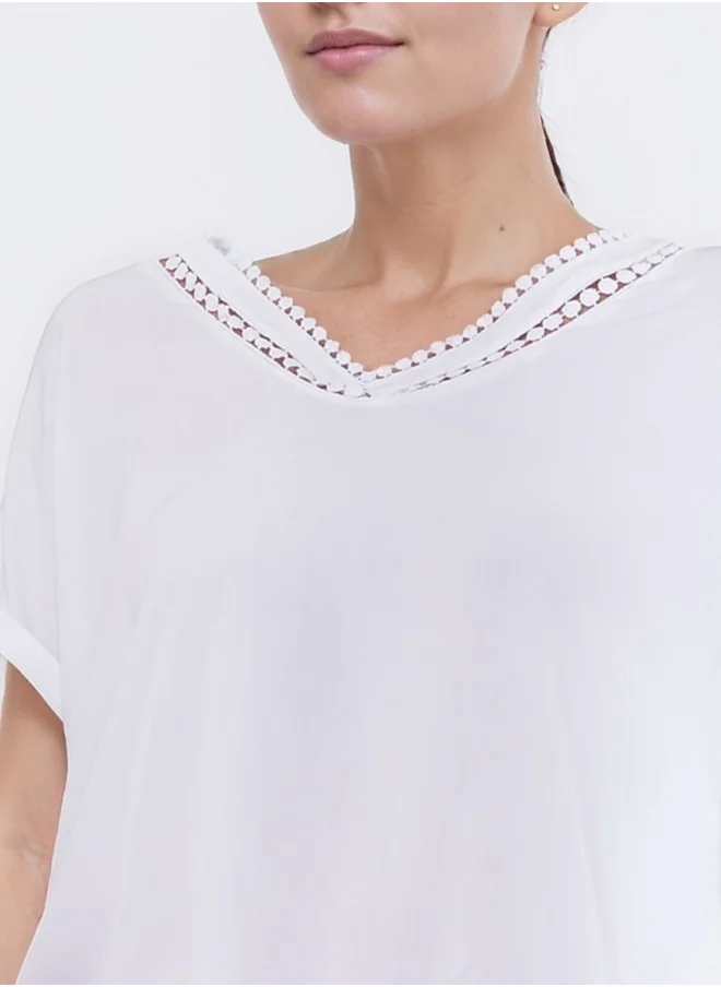 هايليز V-Neck Lace Trim Blouse - White