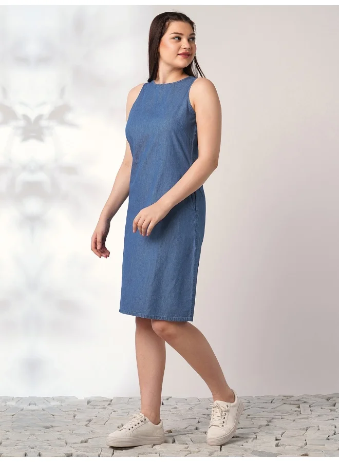 globus Women Med Blue Round Neck Sleeveless Knee Length A-Line Denim Dress