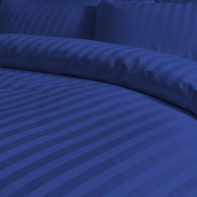 Sleep Well Microfiber 6pcs Duvet Cover Set - 1 duvet cover (240x260cm), 2 pillow case (50x75+15cm), 2 pillow shams(50x75+5cm) & 1 flat sheet (240x260cm) - King - Royal Blue - Image 2