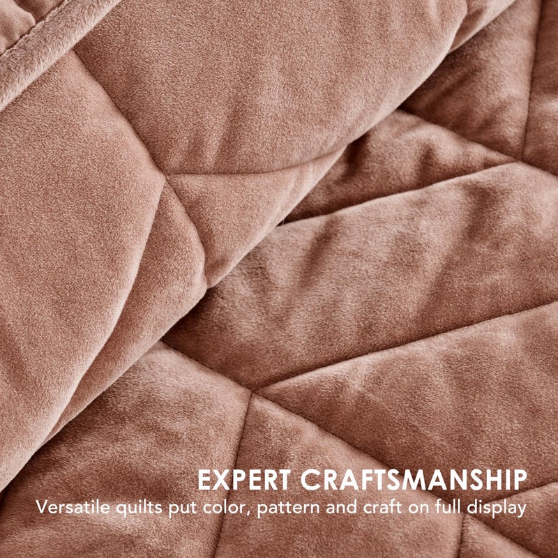 EVERGRACE 3 Pieces Luxurious Velvet King Quilts, Ultra Soft Lightweight Velvet Comforter Set, Matelasse Oversized Bedspread Coverlet for All Season with 2 Shams, Terracotta Clay, 108x96 - Image 5