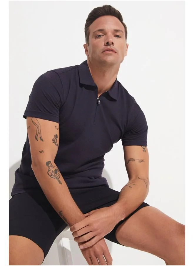 JUNE June Men's Textured Zipper Collar Tshirt