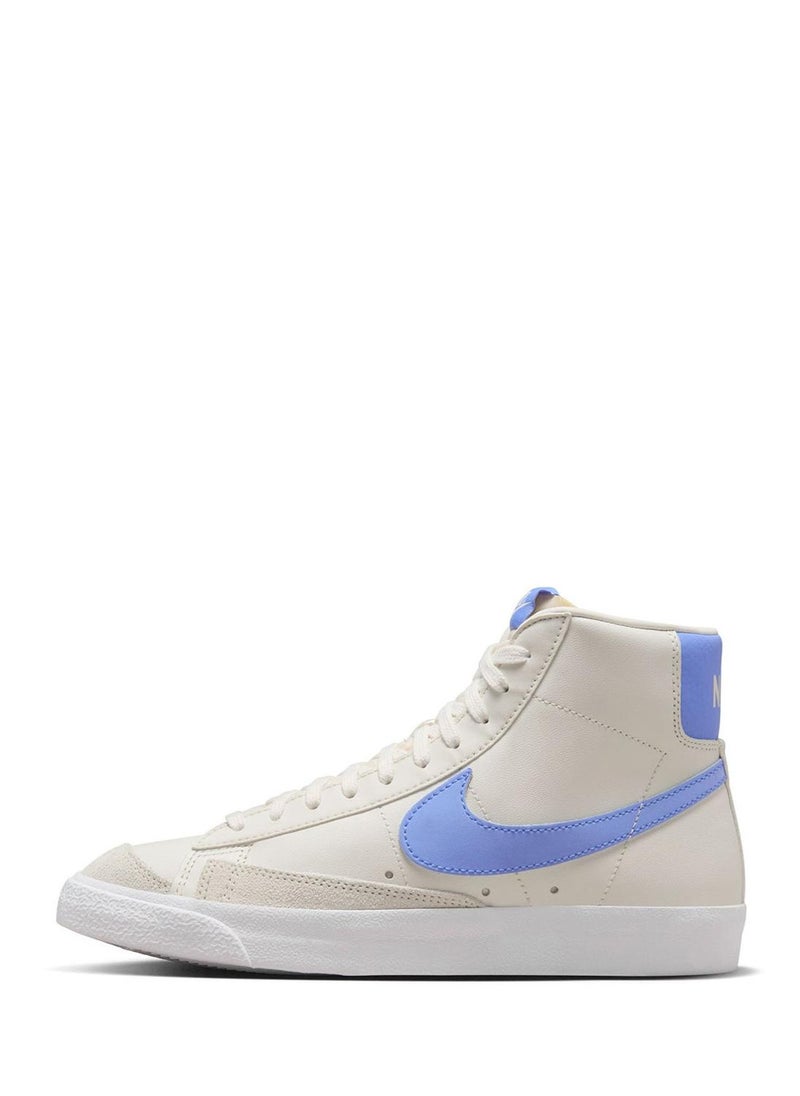 Blazer Mid '77