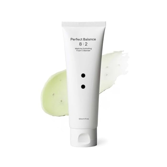 B.LAB B_LAB Matcha Hydrating Foam Cleanser 120ml - Image 1