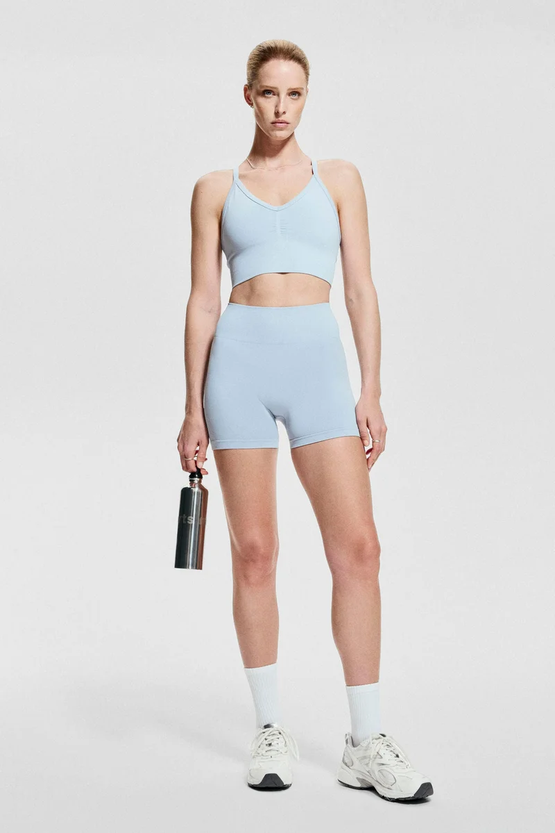 H&M Seamless Medium Support Sports bra with DryMove™