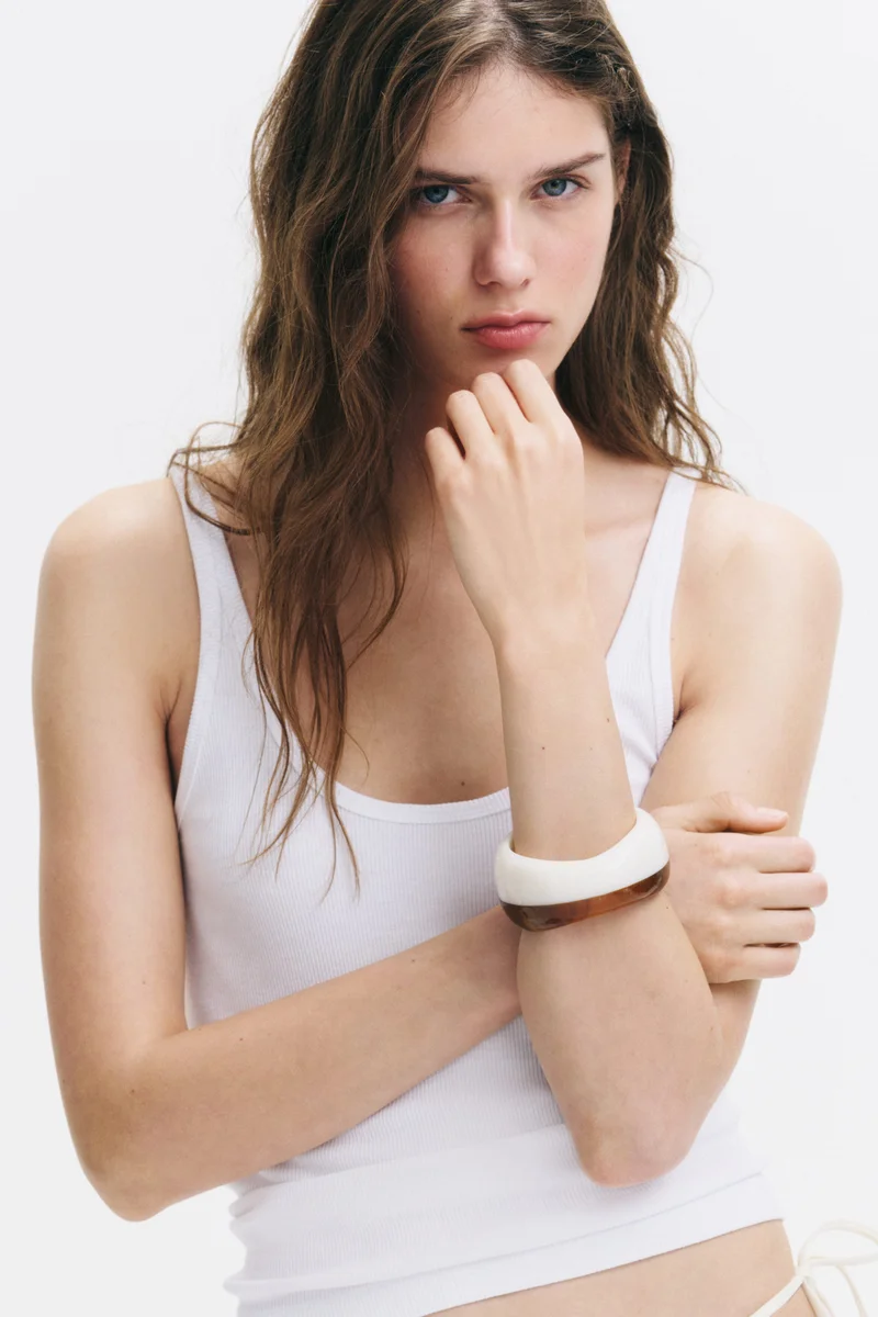 Two-tone bangle