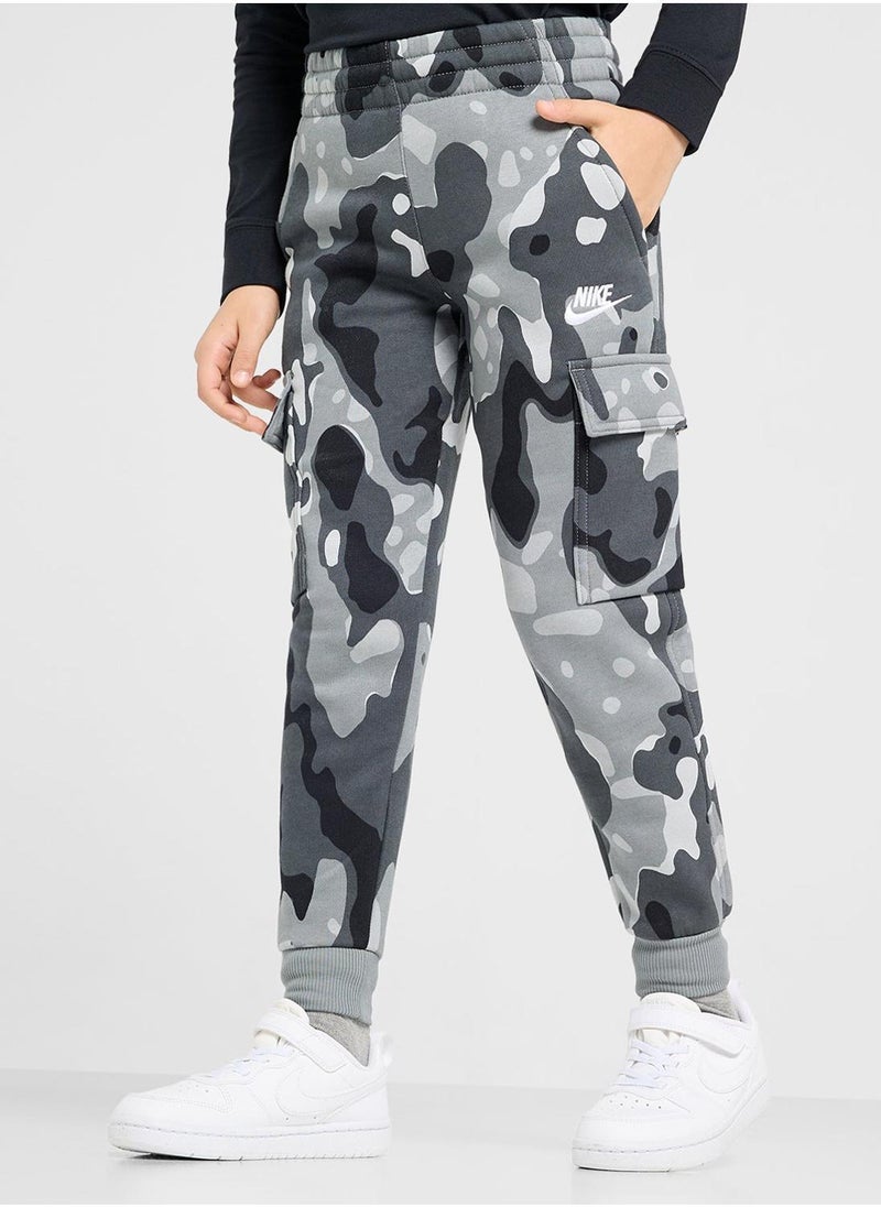 Nike - K NSW CLUB FLC CRGO PNT CAMO - Image 1