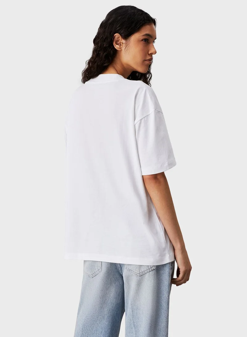 Calvin Klein Jeans Crew Neck Logo T-Shirt