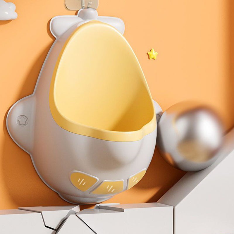 🚽 مبولة حائطية للأولاد بتصميم كرتوني بألوان متنوعة من مادة البولي بروبيلين المتينة - Image 2
