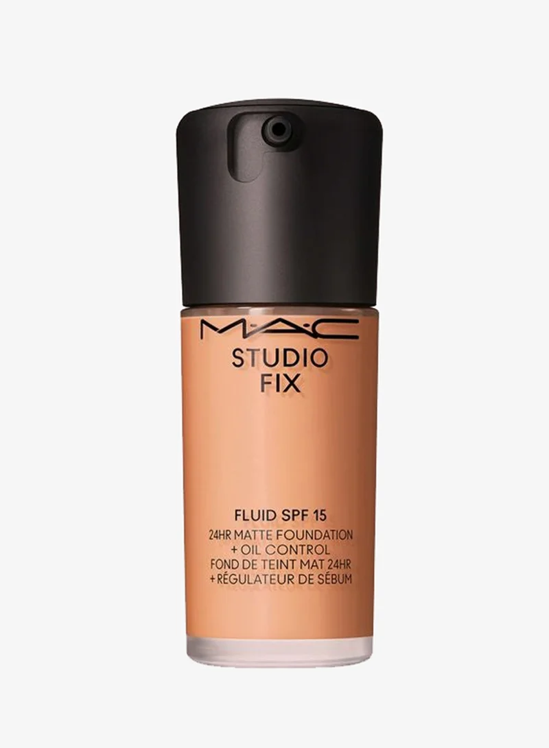Studio Fix Fluid Foundation Spf 15 - Nc35