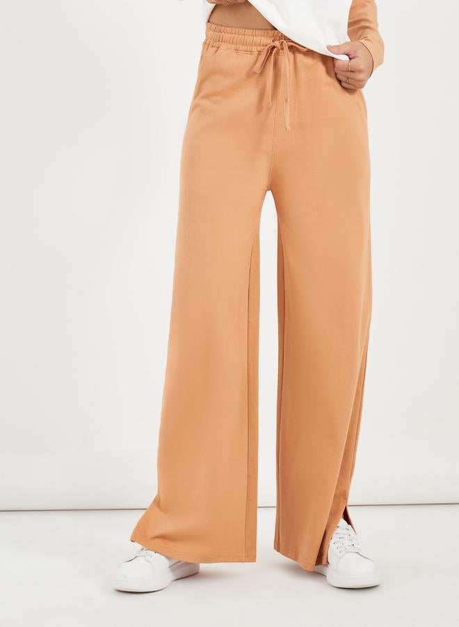 Styli Contrast Raglan Long Sleeve T-Shirt & Wide Leg Joggers Co-Ords  - Image 4